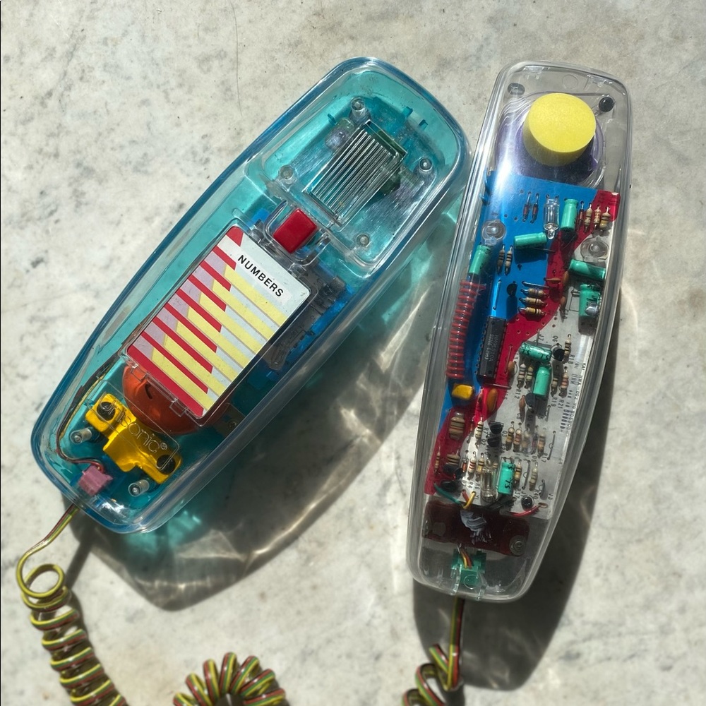 (SOLD) Vintage Unisonic Y2K Clear Landline Phone